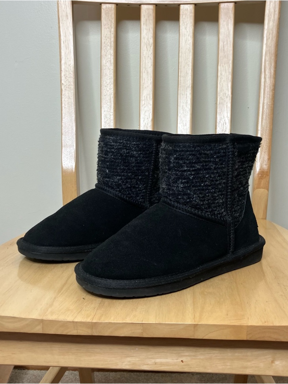 Minnetonka short black suede leather and fabric boots  7